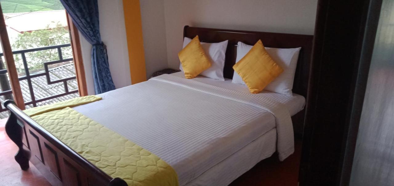 Bed and Breakfast The Train View Nuwara Eliya Exterior foto