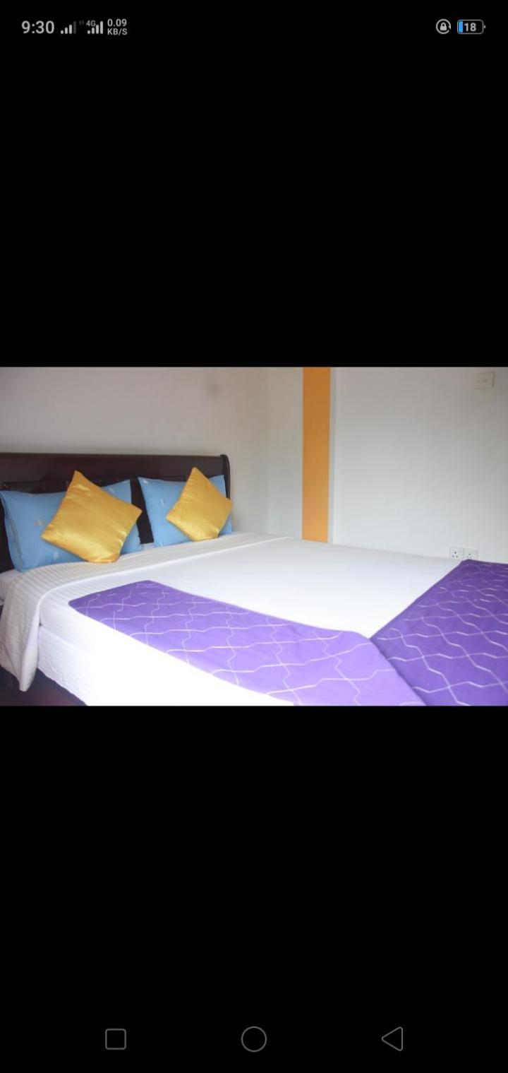 Bed and Breakfast The Train View Nuwara Eliya Exterior foto