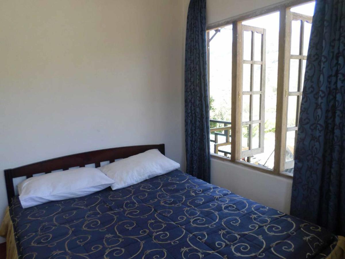 Bed and Breakfast The Train View Nuwara Eliya Exterior foto