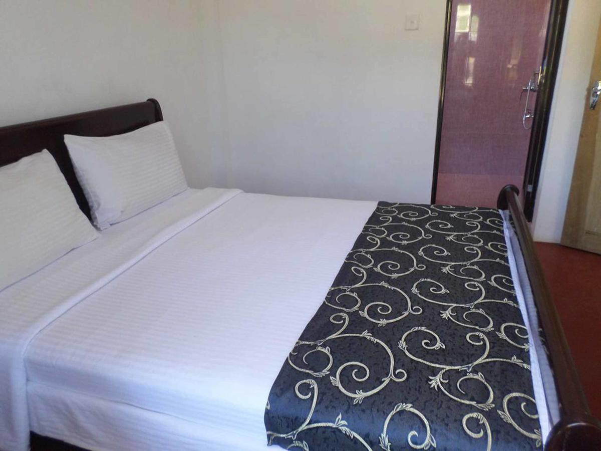 Bed and Breakfast The Train View Nuwara Eliya Exterior foto